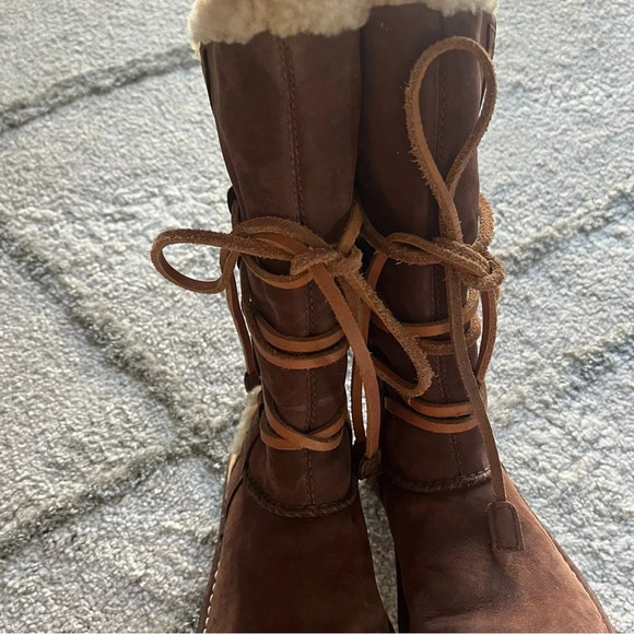 UGG Catalina Brown tall suede Leather Sheepskin Boots Shoes lace up 5 - Picture 8 of 12